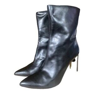 DONNA KARAN New York Women’s Black Heeled Boots Size 9